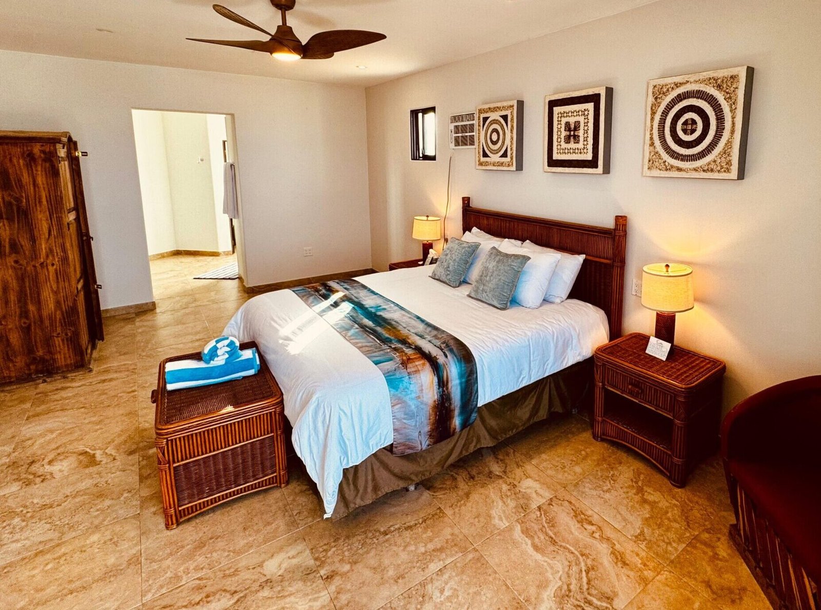 40b1604b 883b 41de a72d 09f7f48ab0c3